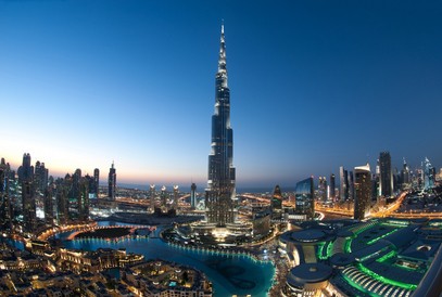 Burj Khalifa: its height the skyscraper of Dubai