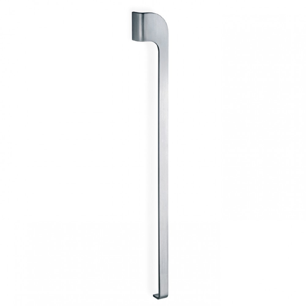 200P_061 pba Pull handle in stainless steel with flat profile