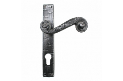 2052 Rectangular Wrought Iron Door Handle on Plate Lorenz Ferart