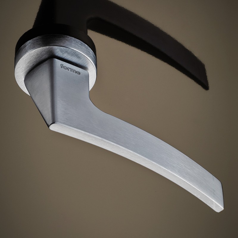 Elettra Series Fashion forme Door Handle on Round Rosette Frosio Bortolo Simple Design