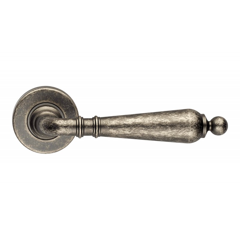 Florenzia Aged Iron Brass Door Handle With Round Rose for Countryside House by Linea Calì