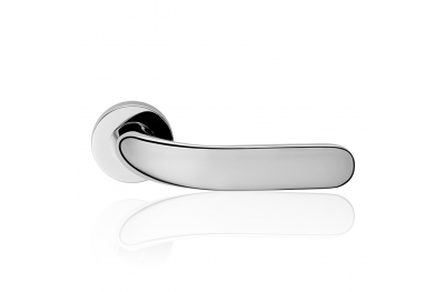 Point Polished Chrome Finish Door Handle With Rose With Sophisticated Shape Linea Calì Design