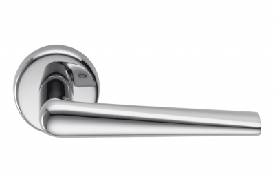 Roboquattro Polished Chrome Door Handle on Rosette Smooth Without Corners by Colombo Design