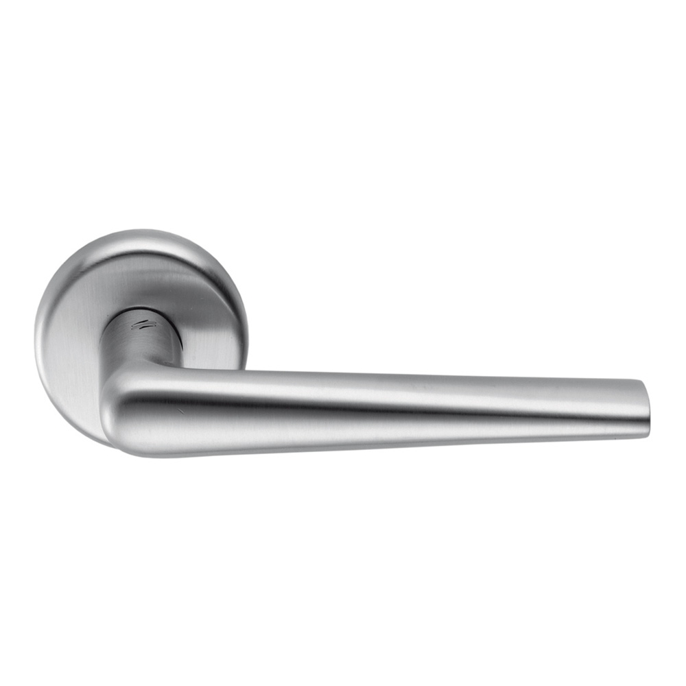 Robotre Polished Chrome Door Handle on Rosette Thin and Sharp by Colombo Design