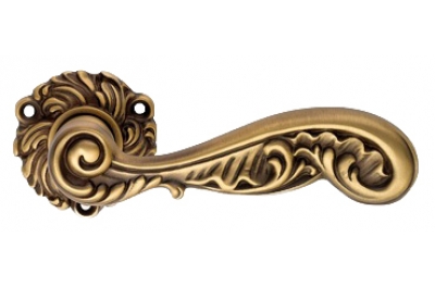 Rococò Patinè Mat Door Handle on Rosette Linea Calì Vintage