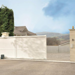 SOMFY FREEVIA 400 Sliding Gate Motor Kit with Accessories