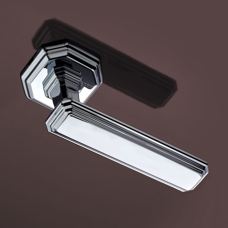 Themis Series Vintage forme Door Handle on Octagonal Rosette Frosio Bortolo Diamond Shape